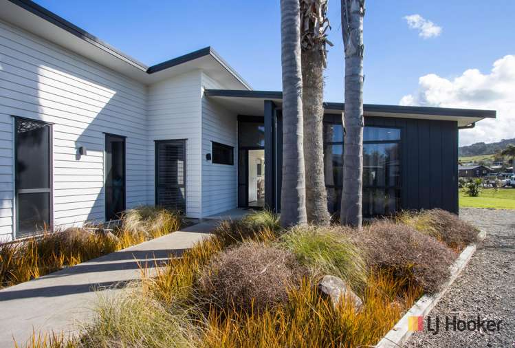 11/13 Palm Grove Berhampore_20