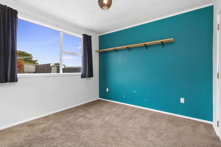 252 Dowse Drive Maungaraki_14