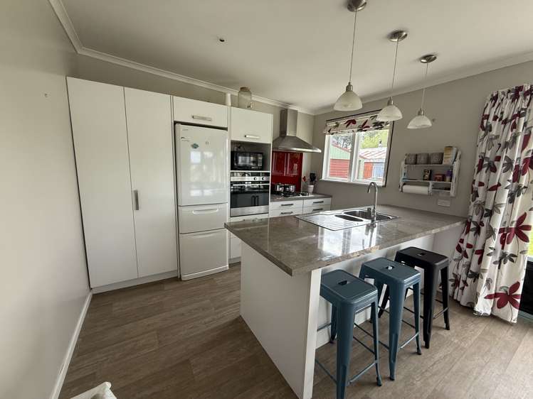 20 Arthur Road Pounawea_3