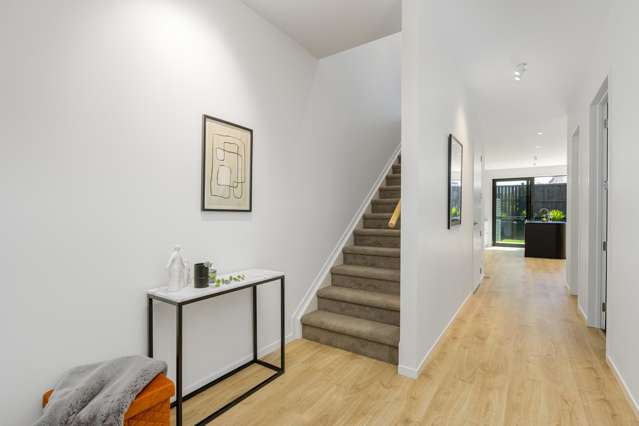 23 Te Taruna Drive Milldale_1