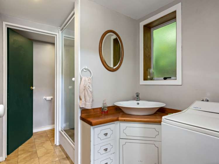 742 Queen Charlotte Drive Havelock_8