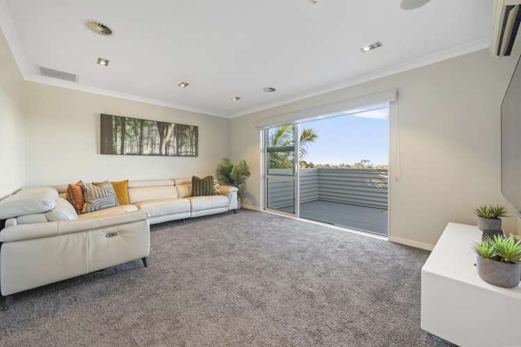 54 Staincross Street Green Bay_11