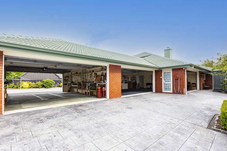 149 Regent'S Park Drive Casebrook_3