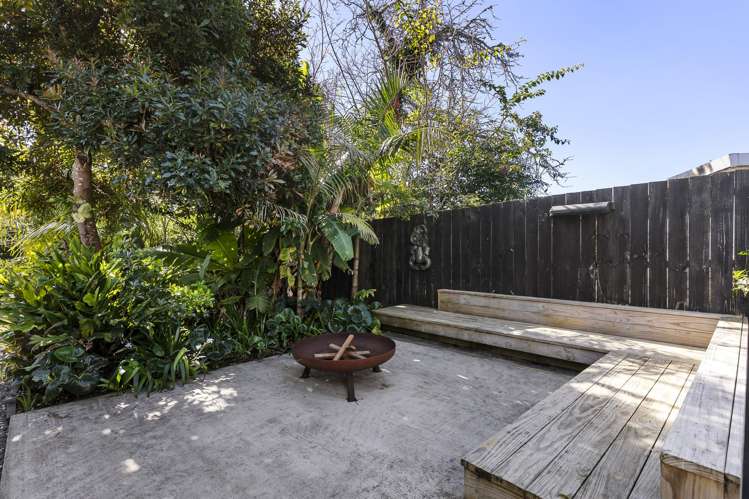 4 Konini Road Titirangi_21