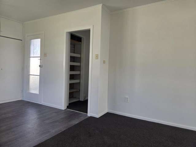 24 Fairview Road 11073_3