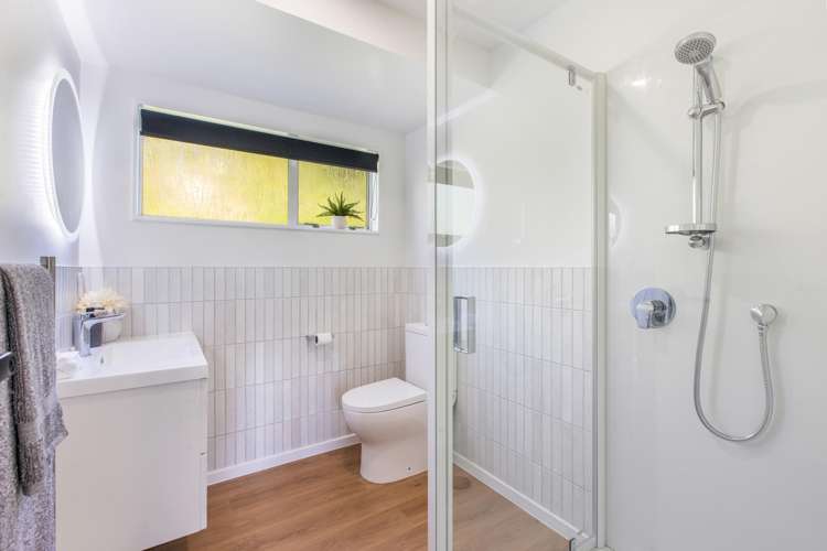 16 Makatote Grove Churton Park_12