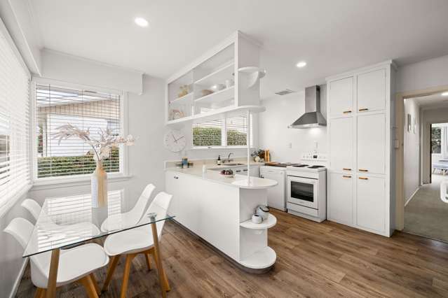 2/4 Molesworth Place Somerfield_3