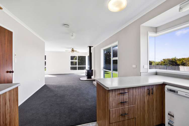 1658 Skeet Road Auroa_10