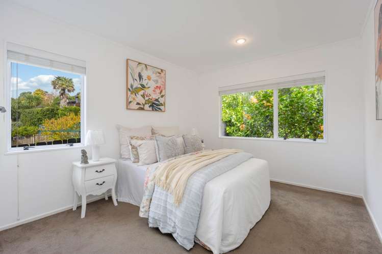 20 Penguin Drive Murrays Bay_11