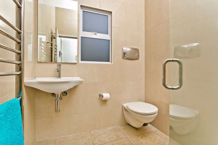 189 Hinemoa Street Birkenhead_14