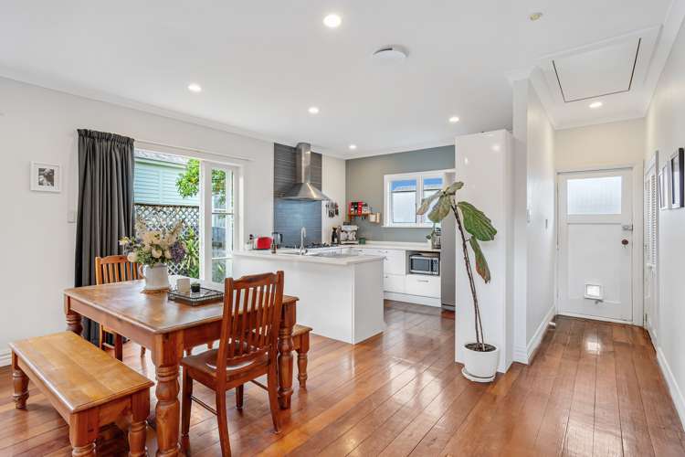 19 Tait Street Avondale_12