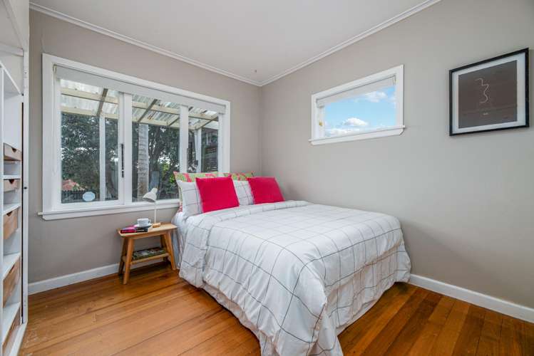 82 Rosier Road Glen Eden_11