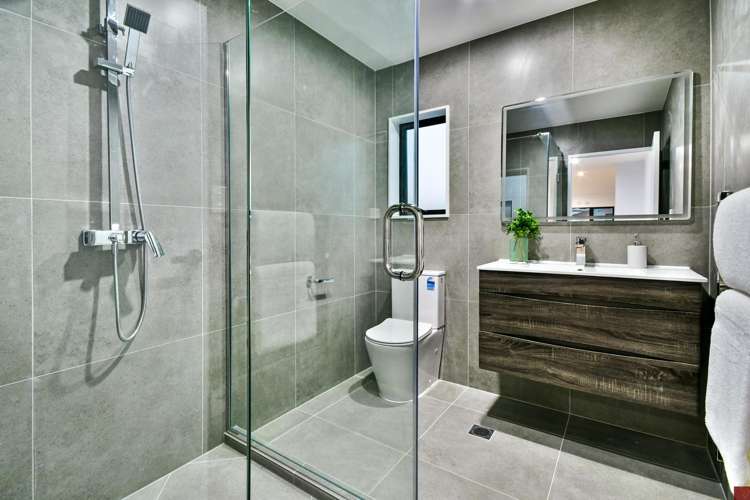 1/73 Alabaster Drive Papatoetoe_18