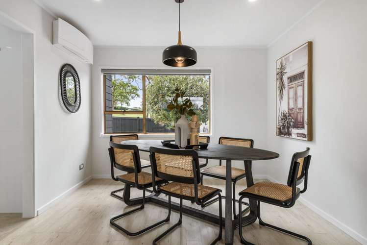 86 Becroft Drive Forrest Hill_10