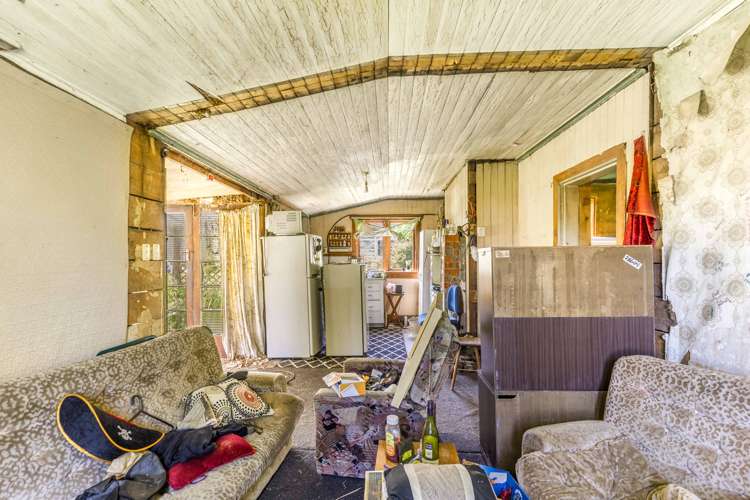 12 Ettrick Street Nightcaps_6