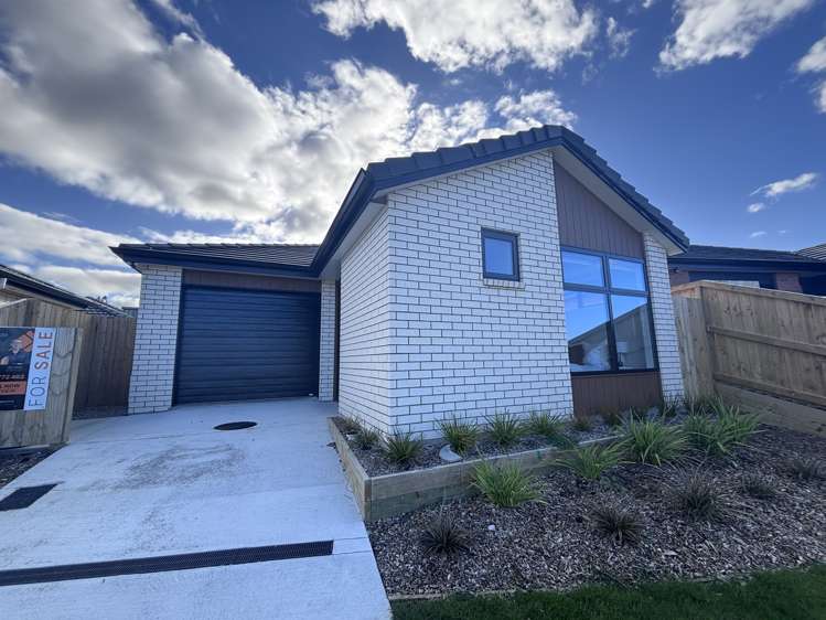 23 Scenic Rise Rototuna North_4