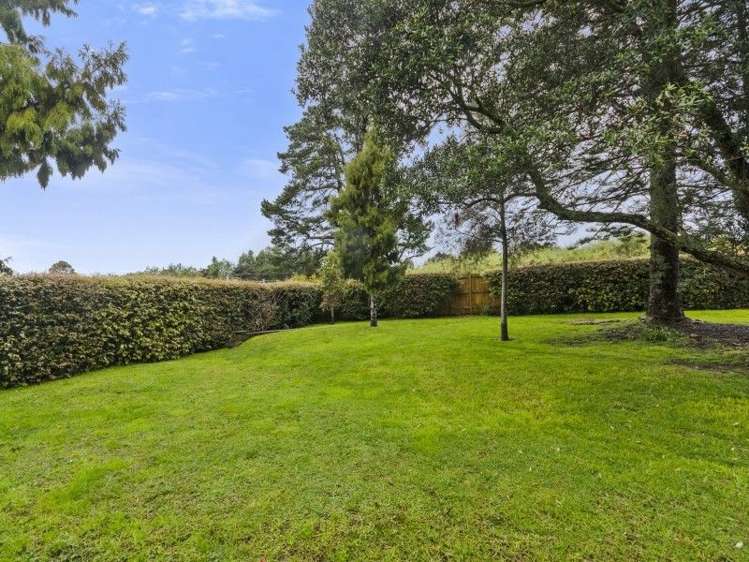 8a Malam Street Glen Eden_15