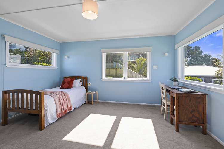 4 Seatoun Heights Road Seatoun_11