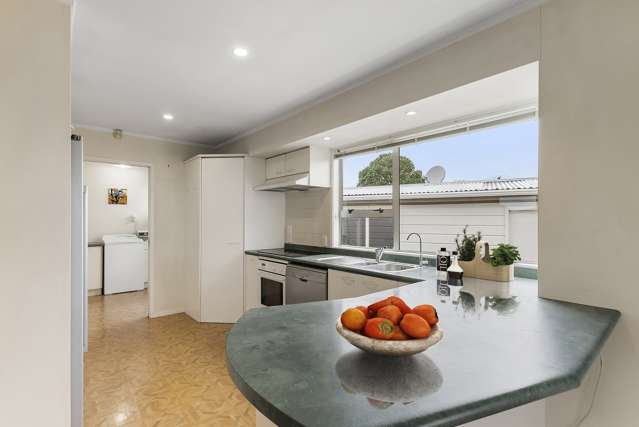 62 Hutchinsons Road Bucklands Beach_4