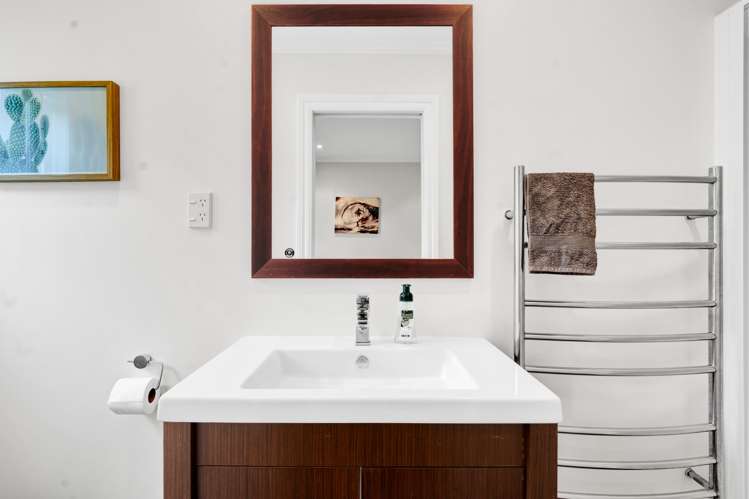 35 Belt Road Moturoa_31