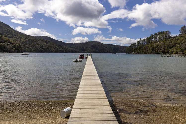 1 West Bay, Lochmara Bay Marlborough Sounds_7