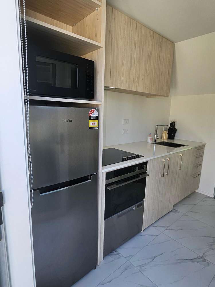  6/19 Winchester Street Merivale_9