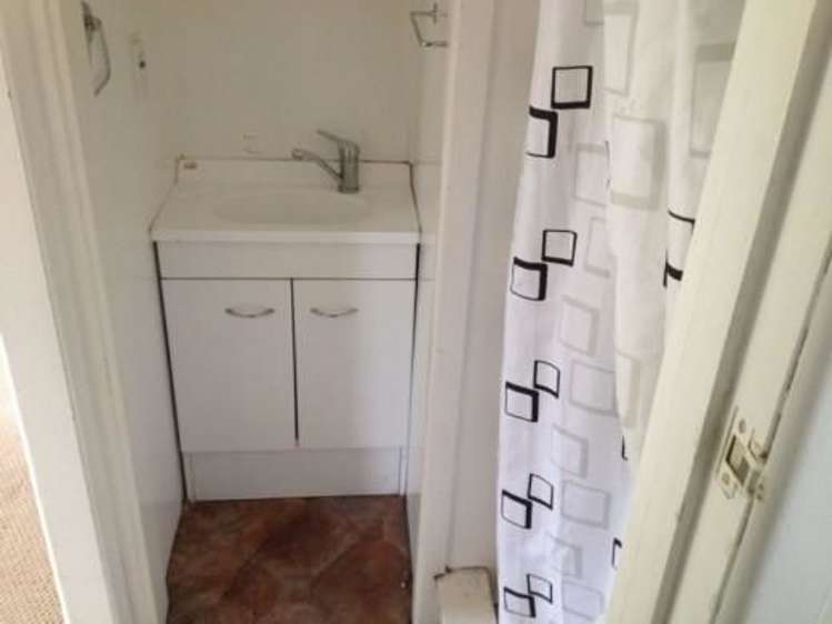 1/1 Riverbank Road Taupo_5