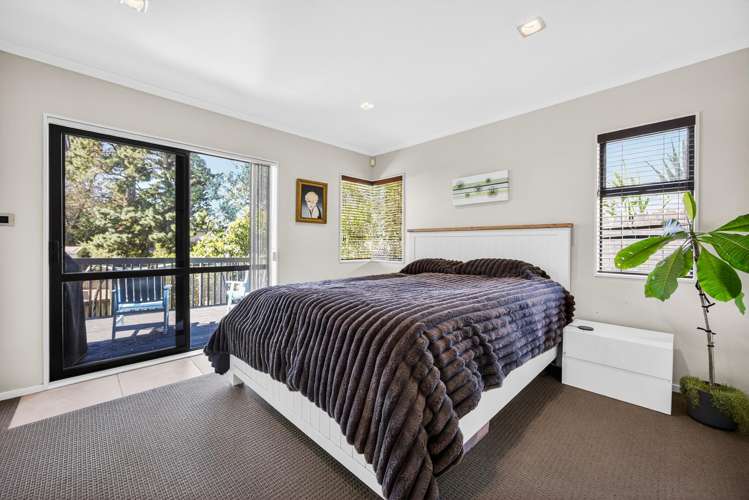 20B Puketitiro Street Glen Eden_7