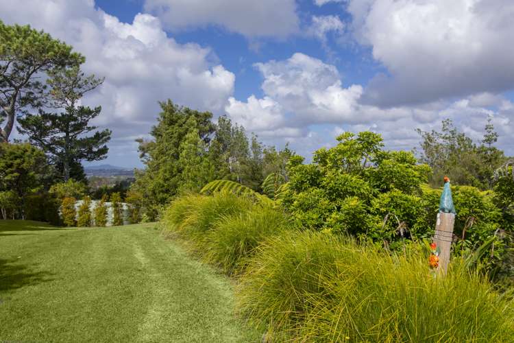 335 Ridge Road Paremoremo_23