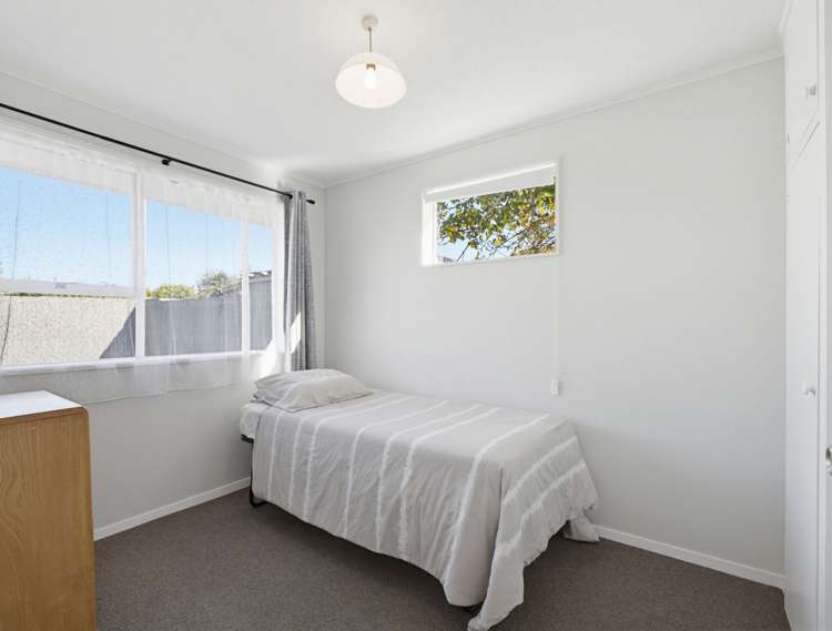 56a Rowan Avenue Aranui_18