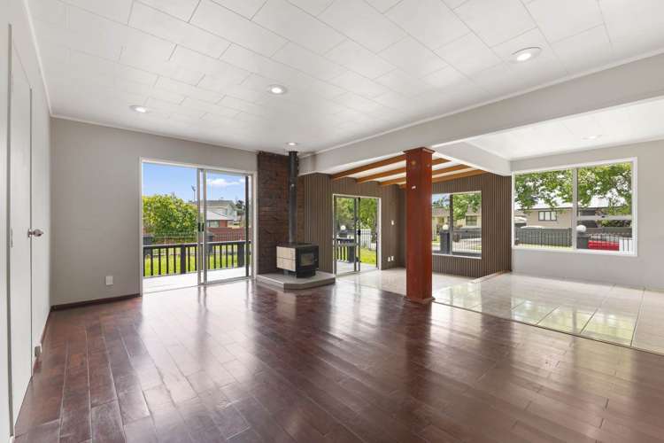 66 Sikkim Crescent Clover Park_10