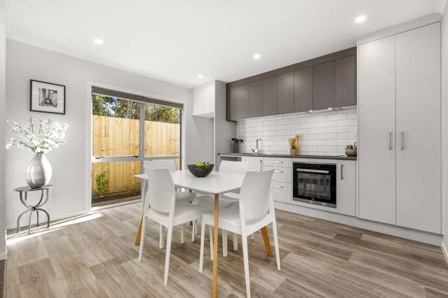 2/10 Gazeley Avenue Silverdale_4
