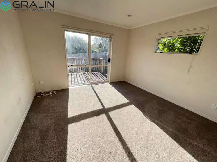 4a Hugh Brown Drive New Lynn_7