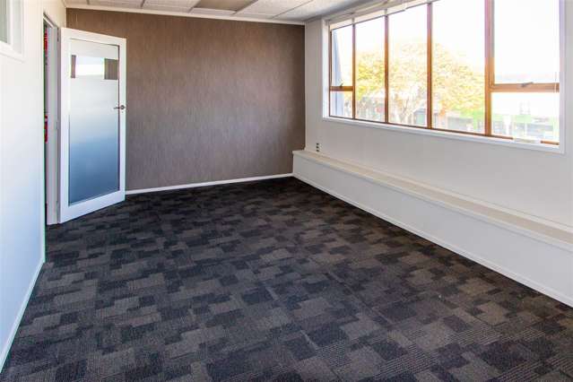 Office 5/41-45 Clyde Road Browns Bay_3