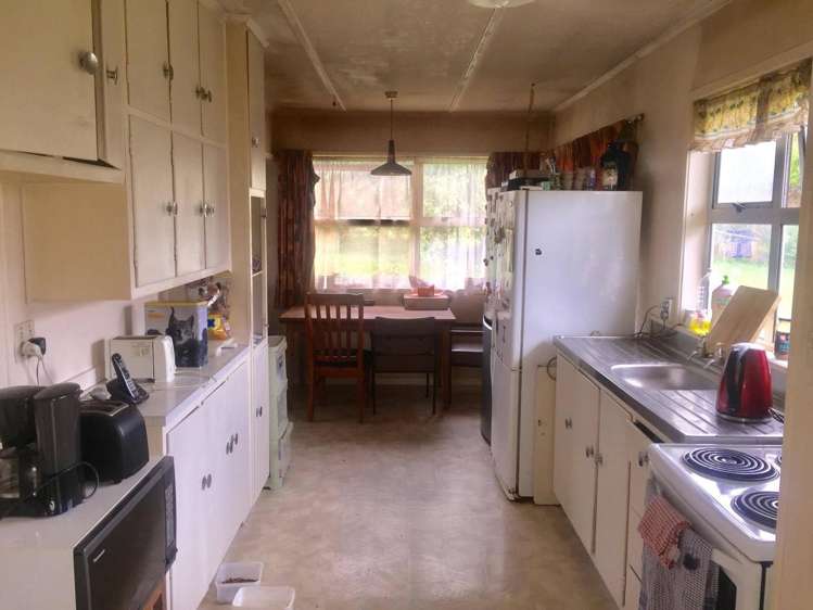 15 Thompson Street Tokoroa_6