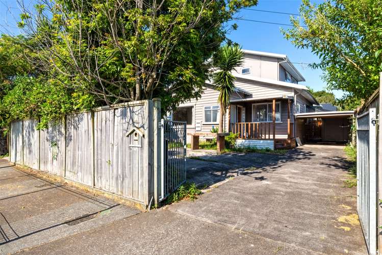 99 Rockfield Road Penrose_16