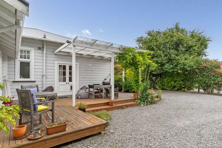 270 High Street North Carterton_4