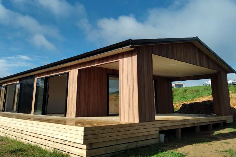 15a Brooklands Way Brynderwyn_12