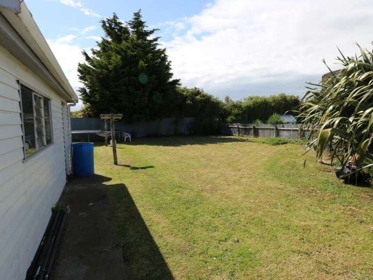 7 Gladstone Street Foxton_11