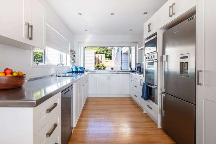 305 State Highway 10 Cable Bay_10