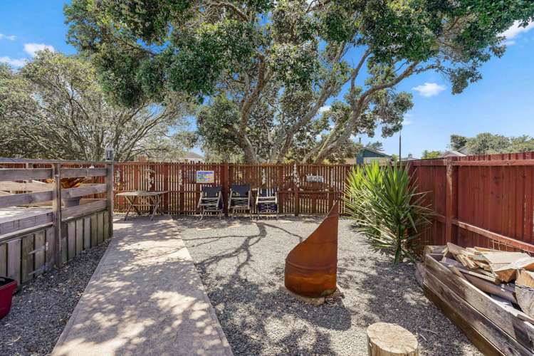 14 Rakatau Place Ruakaka_15