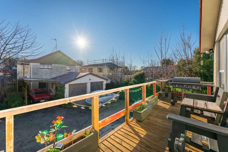 18 Maltby Avenue West End_26