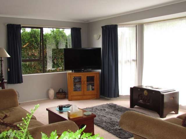 5 Alton Grove Masterton_1