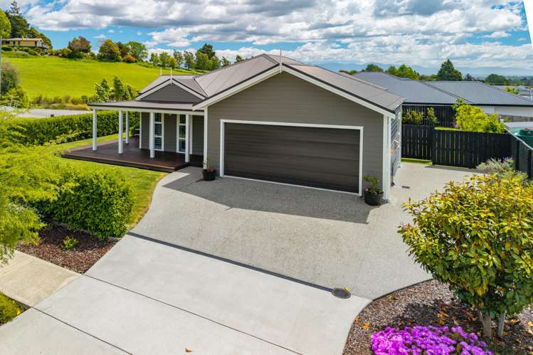 53 Cupola Crescent Richmond_24