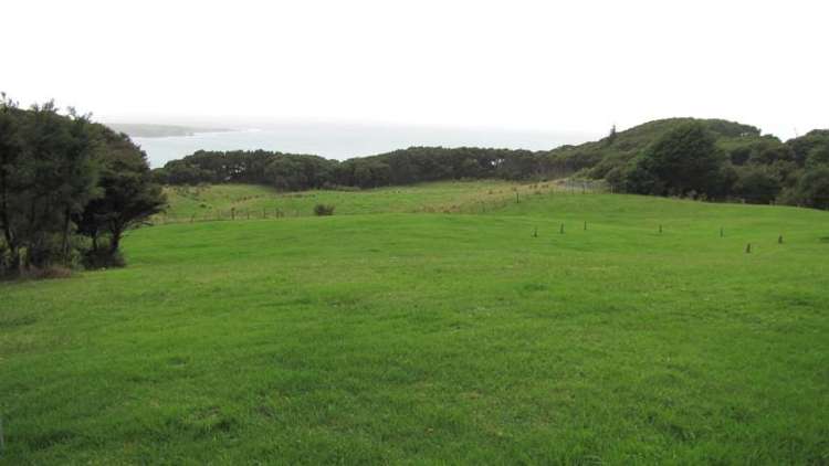 5114 Te Araroa Road Hicks Bay_14
