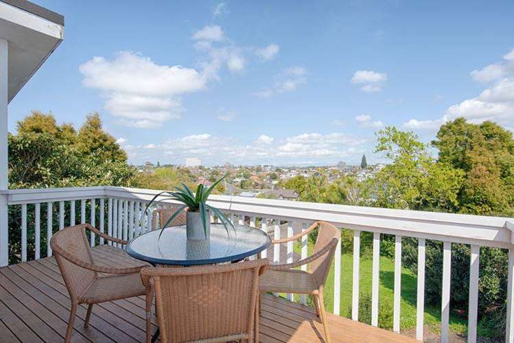 28 Dallinghoe Crescent Milford_11