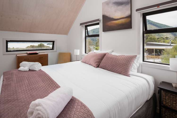 7 Toki Place Kaiuma Bay_6