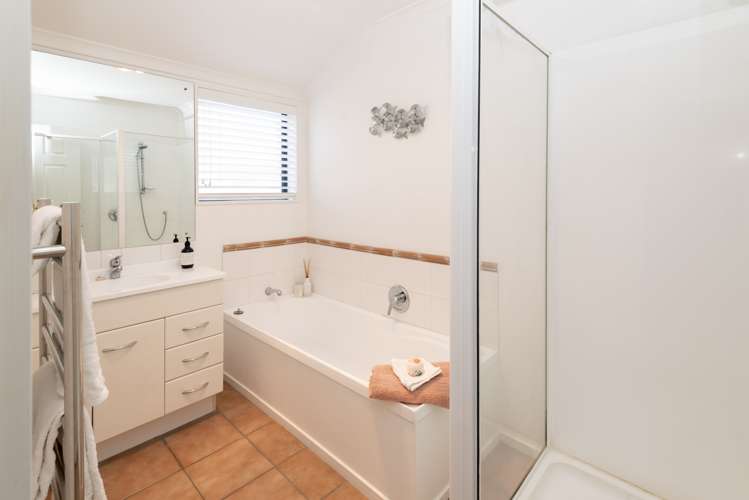 3 Moy Place East Tamaki Heights_16