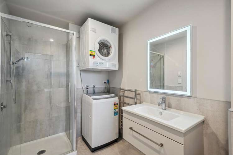 303/16 Mountain Ash Drive Frankton_5