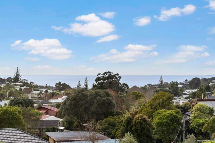 685 Beach Road Rothesay Bay_9